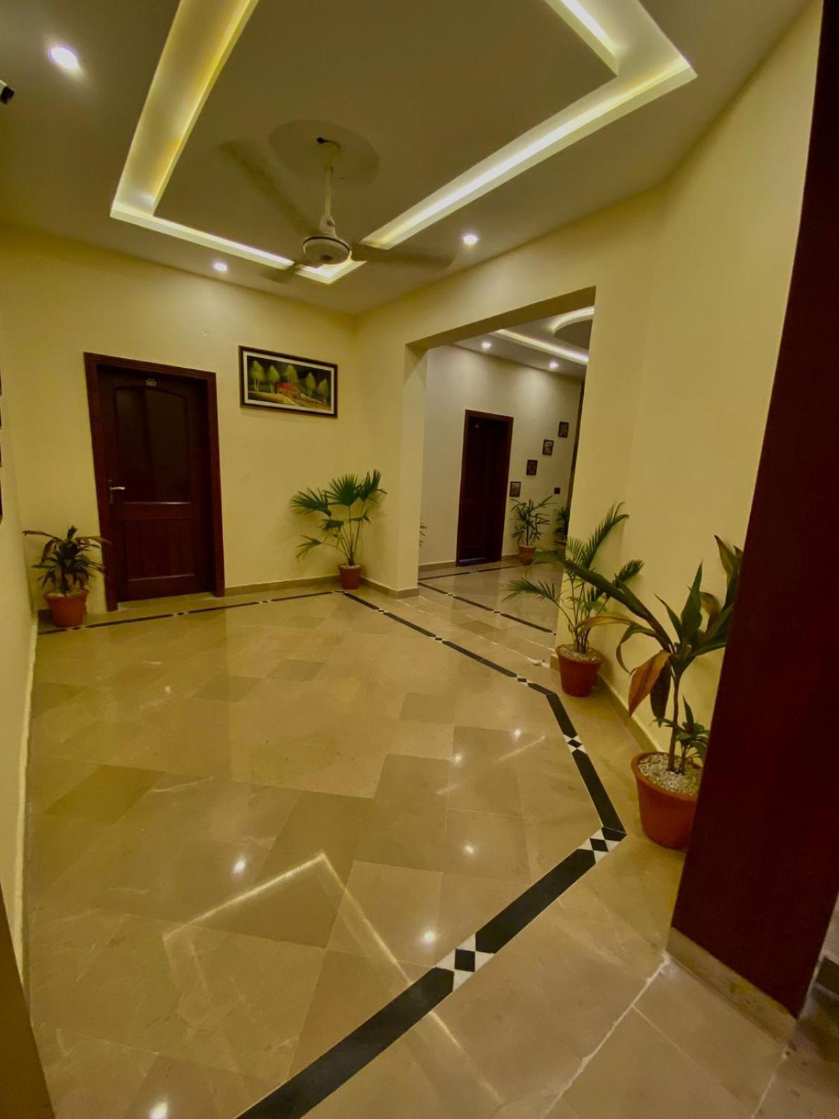 Orbit Residency F-7 Islamabad Exterior foto