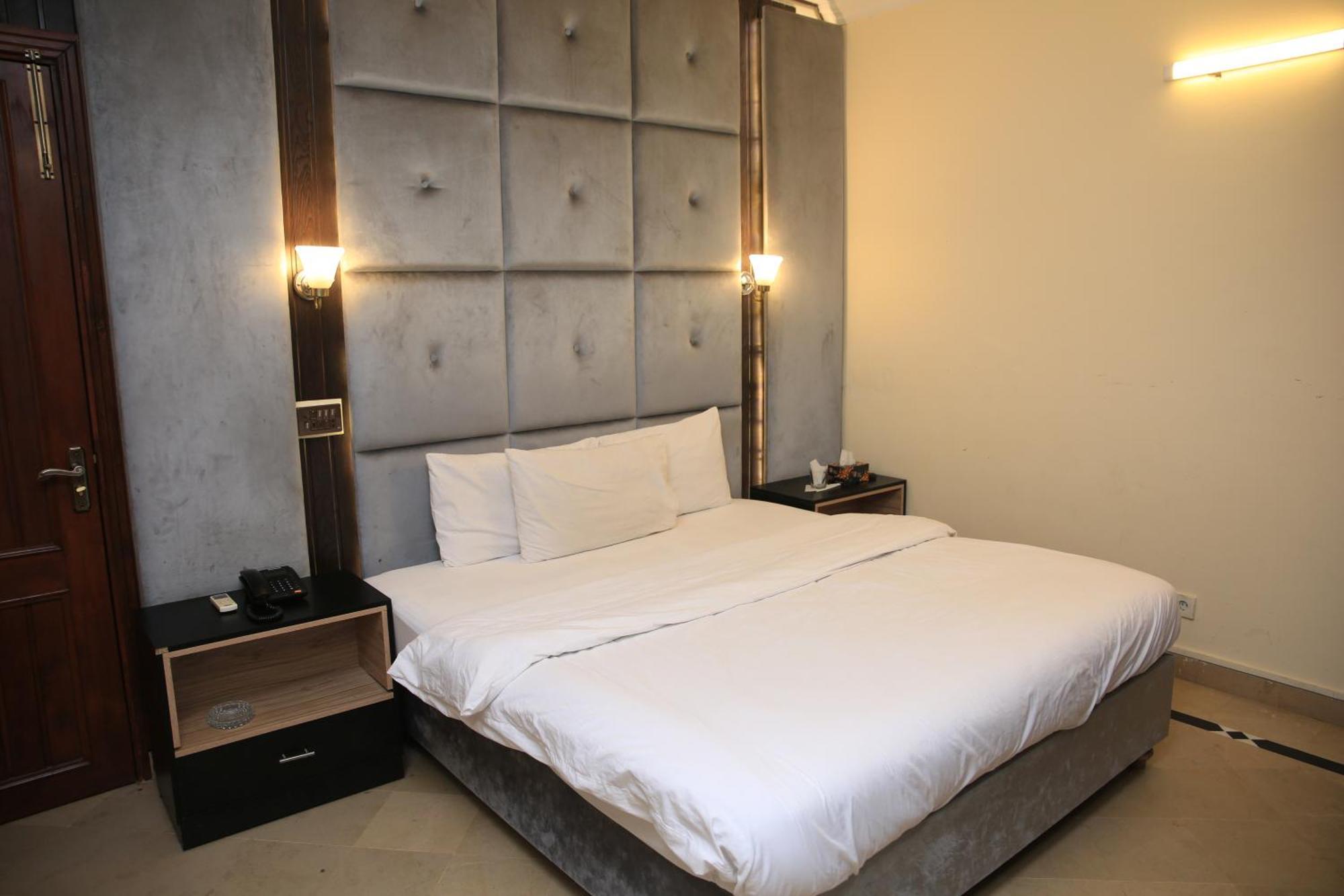 Orbit Residency F-7 Islamabad Exterior foto