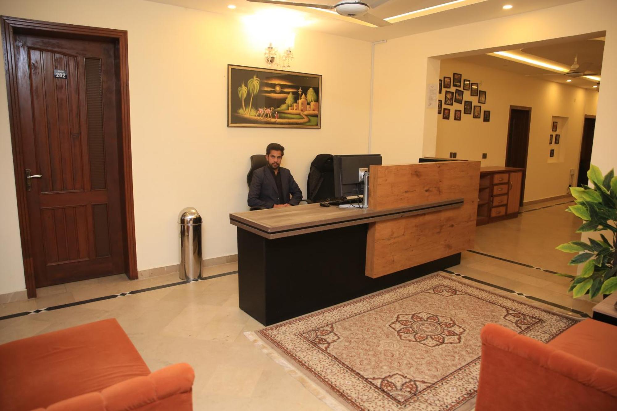 Orbit Residency F-7 Islamabad Exterior foto