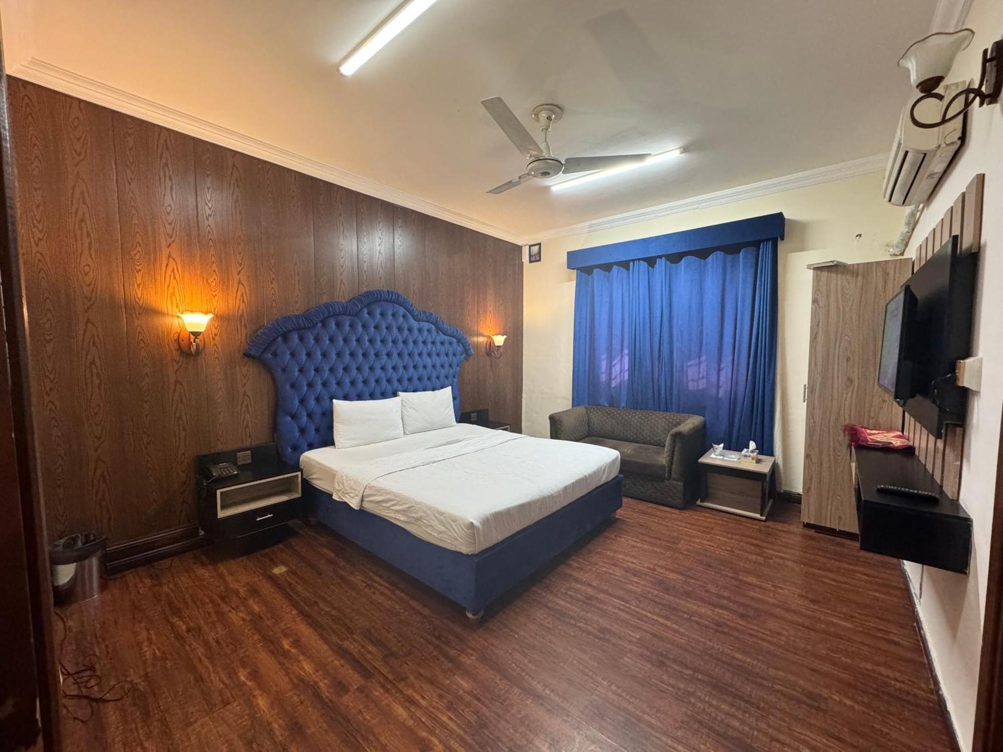 Orbit Residency F-7 Islamabad Exterior foto